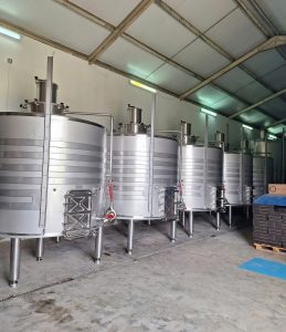 Tấm inox 304 ứng dụng làm thiết bị công nghiệp thực phẩm